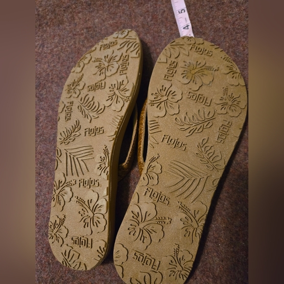 NWOT Women's Flojos Flip Flops Size 10 - Picture 6 of 6